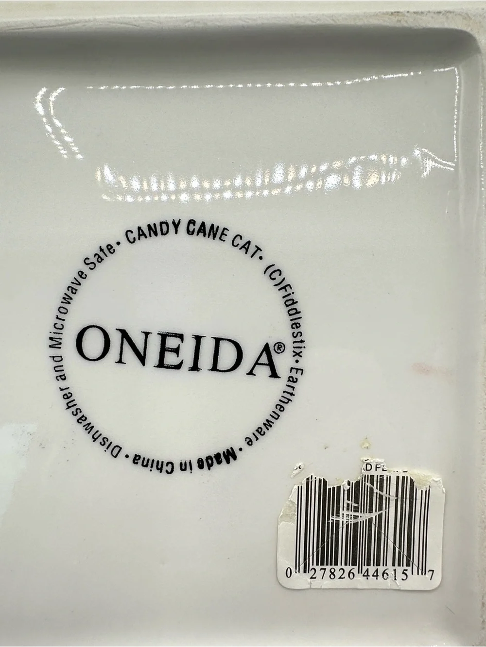 Oneida Christmas Candy Cane Cats. Dessert plates 8 x 8”